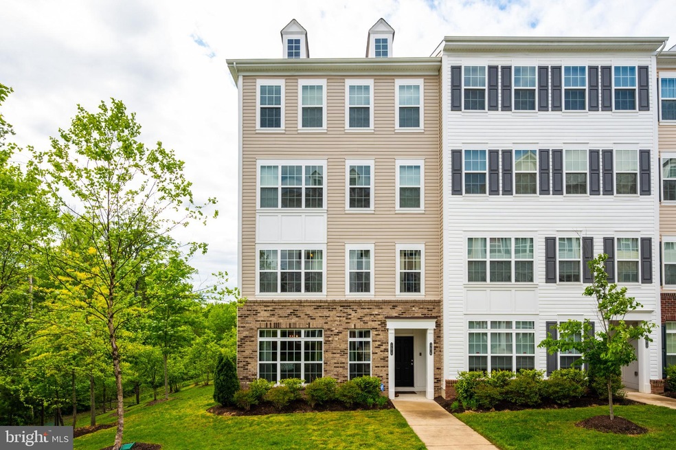 17018 Beveridge Dr, Dumfries, VA 22026 - photo 1