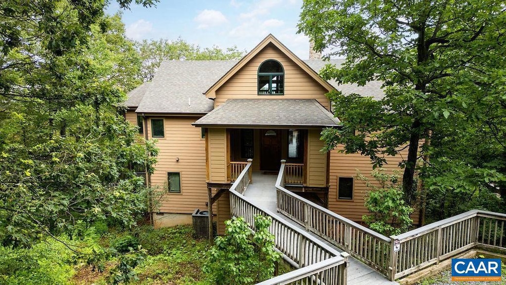 Sold $1,225,000 • Co-Listing Agent