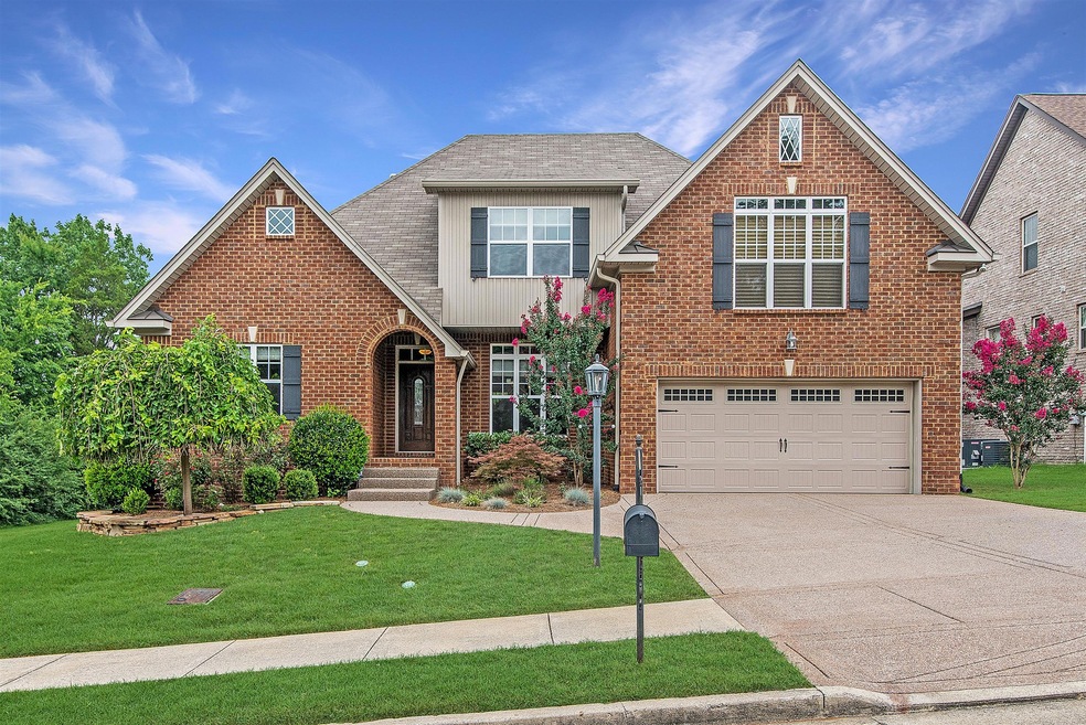 Mint condition Frank Batson built home, with 4 bedrooms, owner's retreat on the main level.  3066 sq ft. . . open floorplan and private backyard