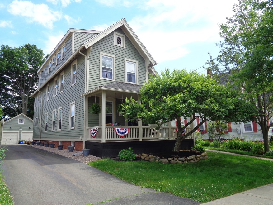 29 Bradley Ave unit 3, Branford, CT 06405 - photo 1