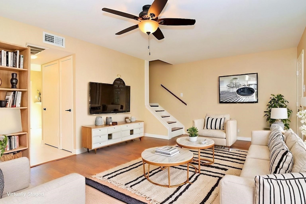 2120 Wilcrest Dr unit 113, Houston, TX 77042 - photo 1