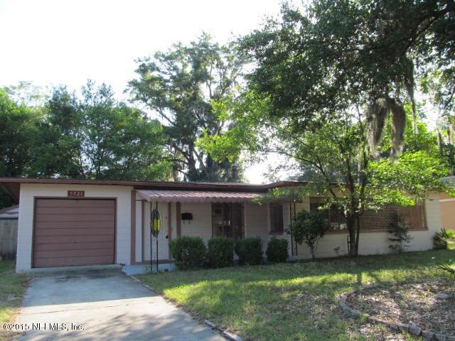 5721 Cedar Forest Dr S, Jacksonville, FL 32210 - photo 1