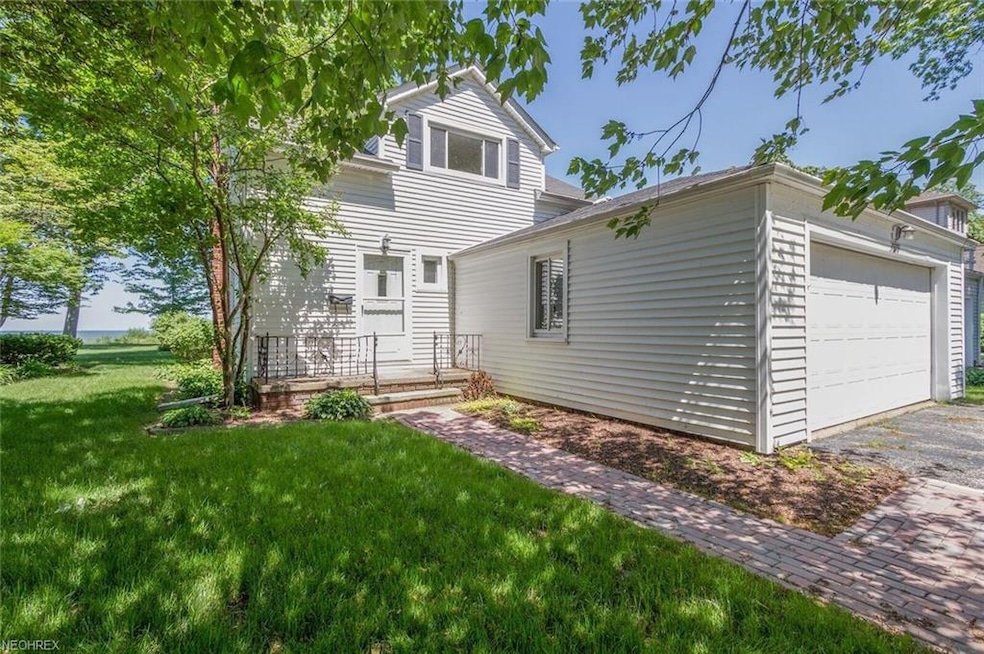 Welcome to 31676 Lake Road - Bay Village