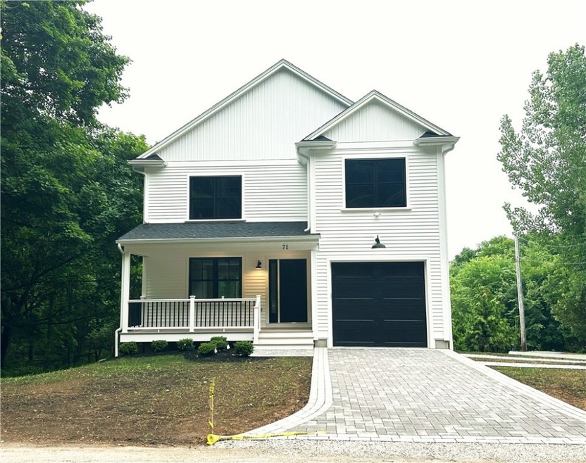71 Scott Rd, Cumberland, RI 02864 - photo 1