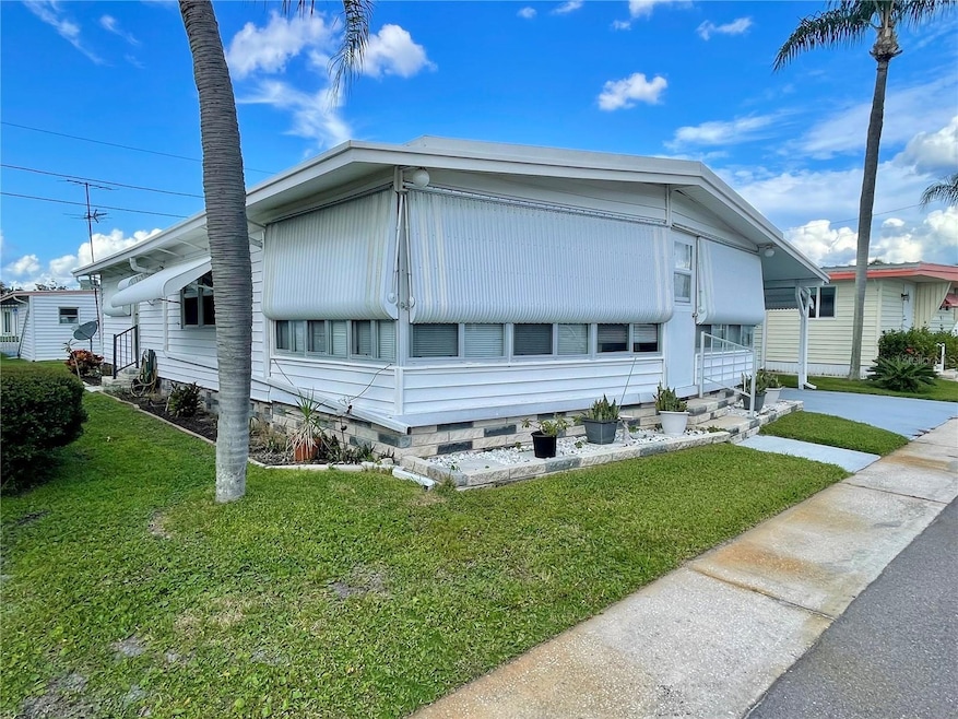 34455 Hibiscus Dr N, Pinellas Park, FL 33781 - photo 1