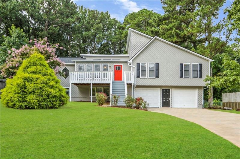 1611 Shadowbrook Dr, Acworth, GA 30102 - photo 1