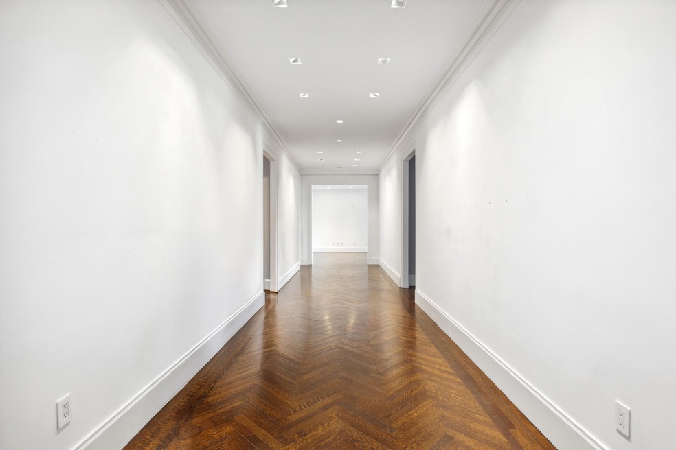 Sold $3,553,619 • Co-Listing Agent