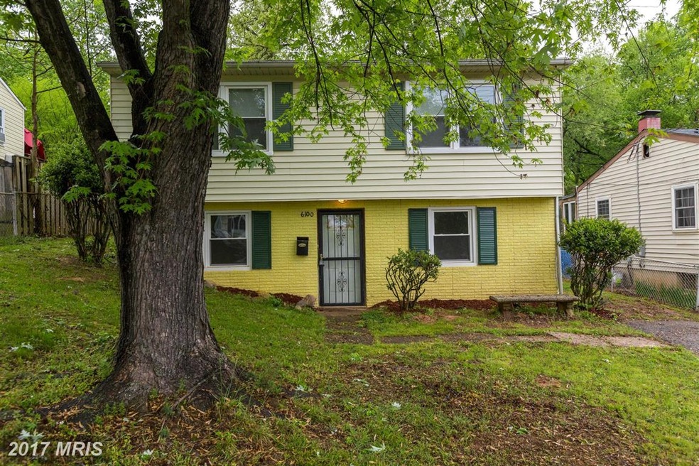 6100 Somerset Rd, Riverdale, MD 20737 - photo 1