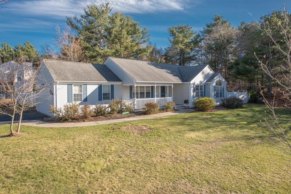 211 Lunns Way, Plymouth, MA 02360 - photo 1