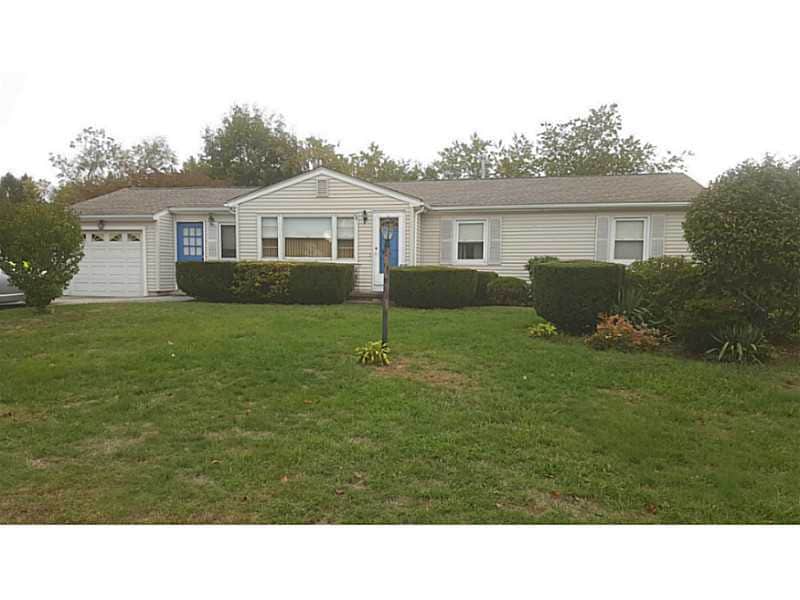 13 Oakhurst Dr, Greenville, RI 02828 - photo 1