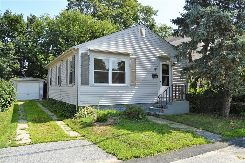 22 Fuller St, Warwick, RI 02889 - photo 1