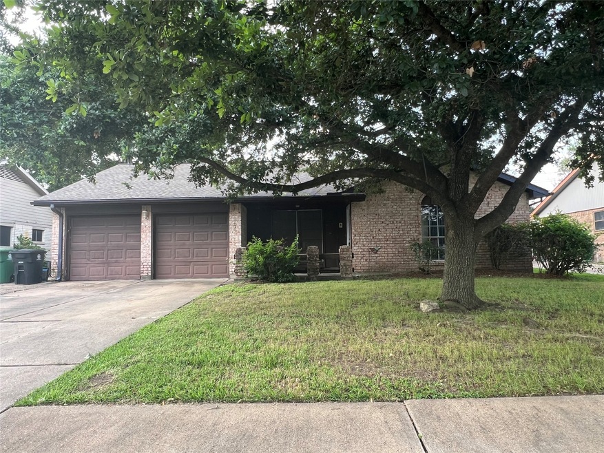 11615 Kirkhollow Dr, Houston, TX 77089 - photo 1