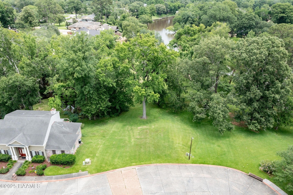 105 Red Brick Cir, Lafayette, LA 70503 - photo 1