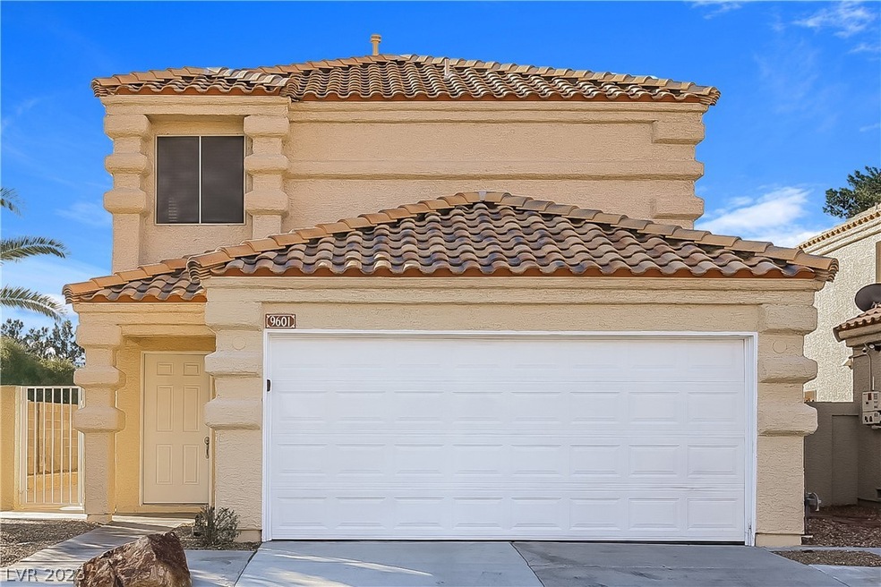 9601 Intercoastal Dr, Las Vegas, NV 89117 - photo 1