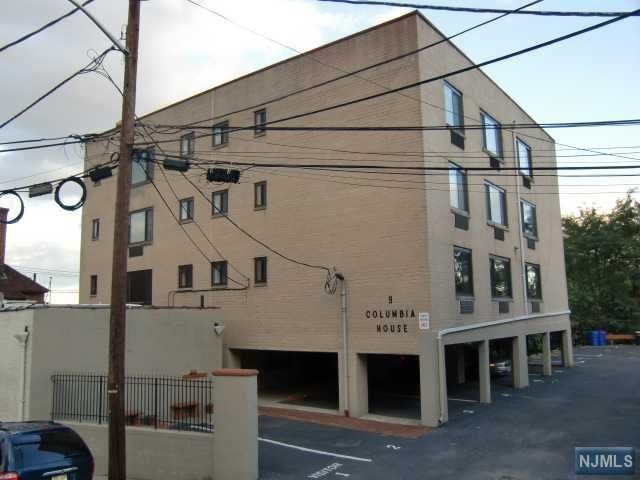 9 Columbia Terrace unit AA-Bsmnt, Edgewater, NJ 07020 - photo 1