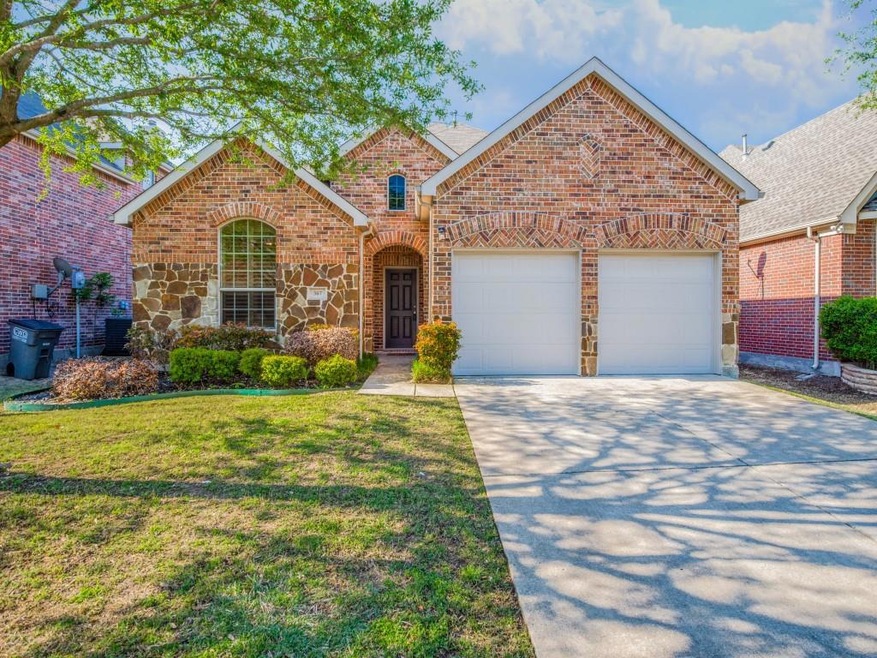 307 Highland Fairway Ln, Wylie, TX 75098 - photo 1