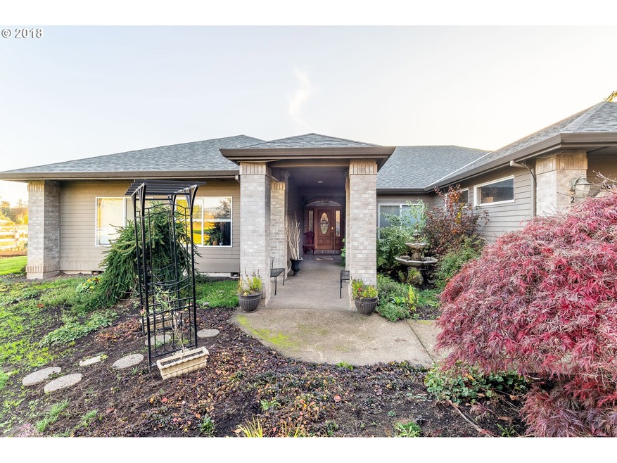 22600 NE Sunnycrest Rd, Newberg, OR 97132 - photo 1