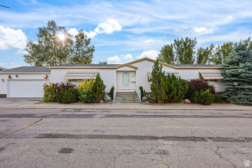 1111 N 2000 W unit 404, Ogden, UT 84404 - photo 1