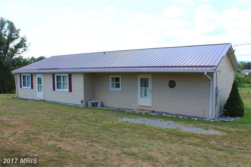 3005 Durgon Rd, Petersburg, WV 26847 - photo 1