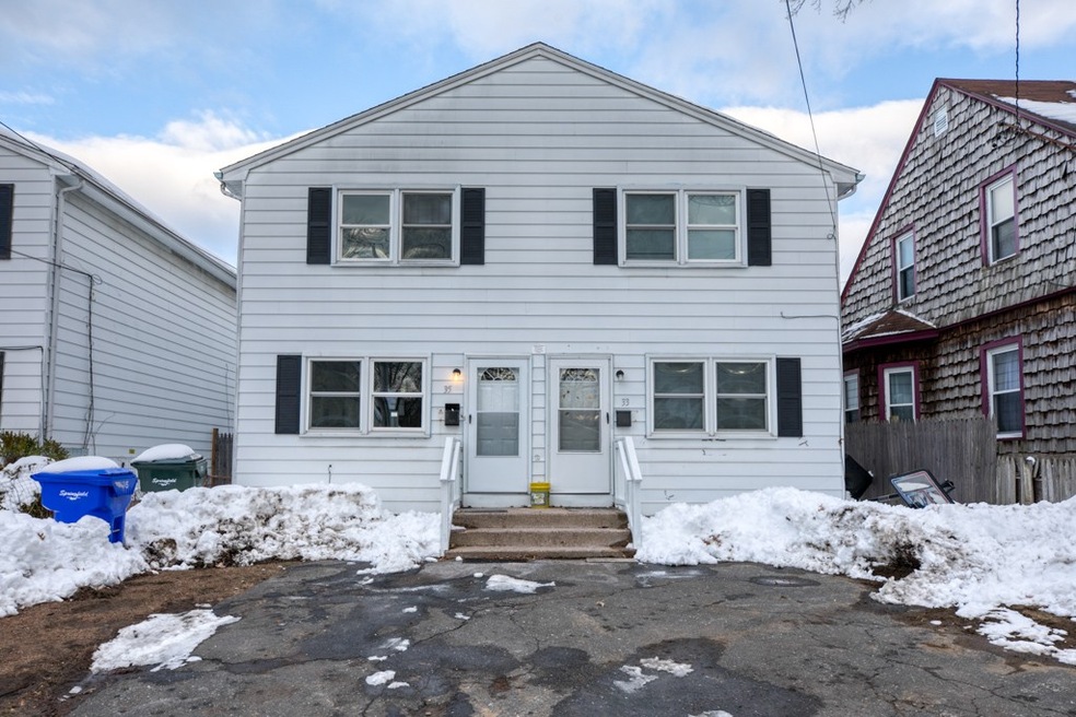 33 Nathaniel St unit 35, Springfield, MA 01109 - photo 1