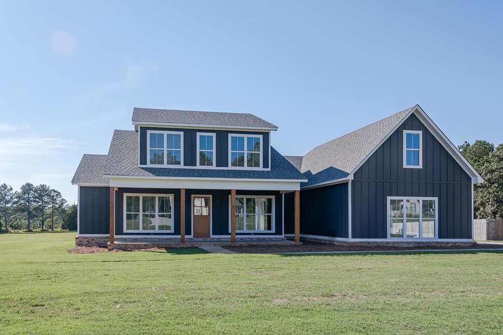 132 Downing St, Oxford, MS 38655 - photo 1