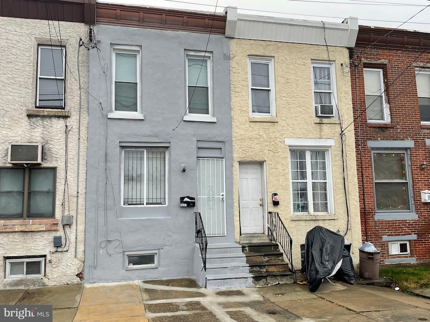 For Rent $1,000/month