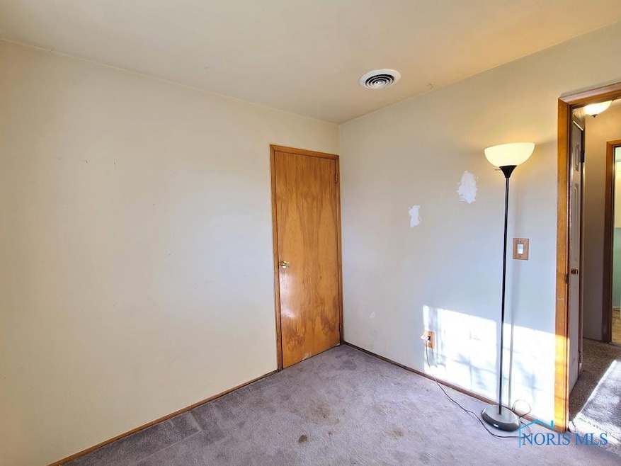 3229 Terrace Ln, Findlay, OH 45840 - photo 1