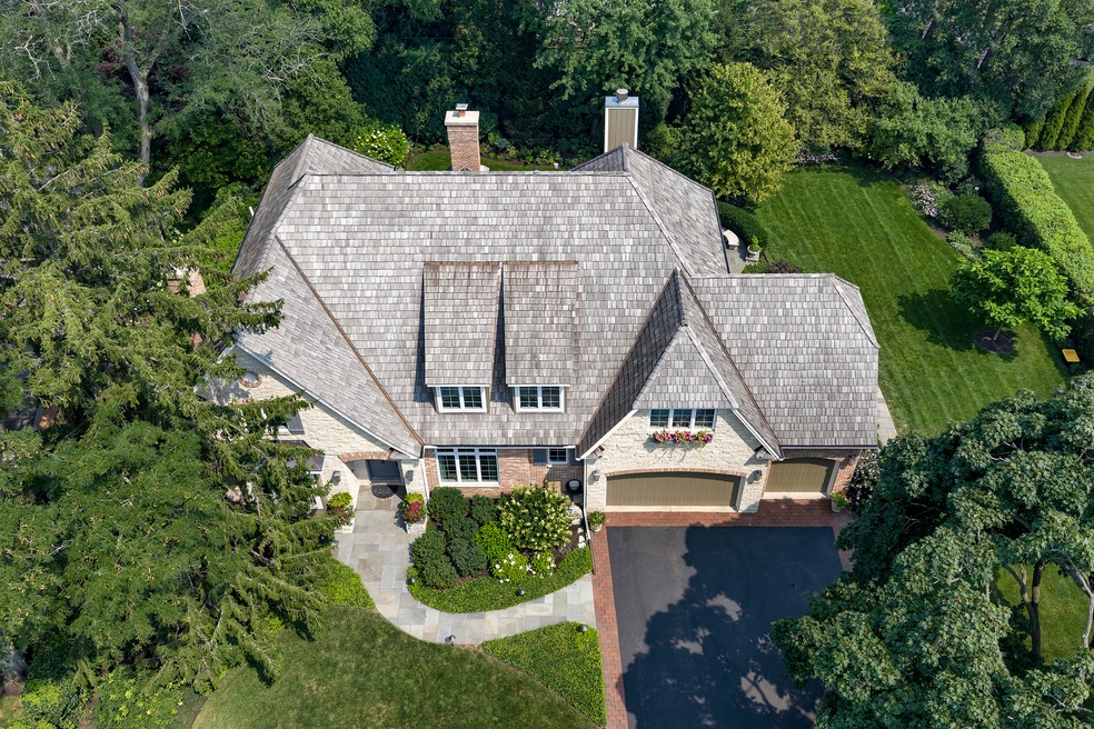 unlisted-address, Glenview, IL 60025 - photo 1