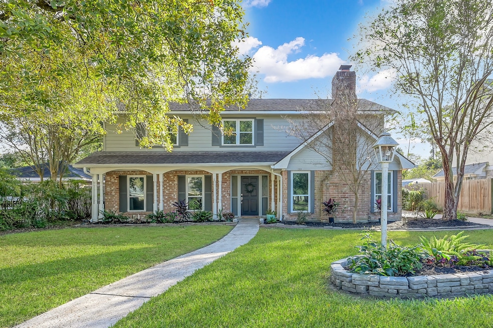 723 Shadowbrook Dr, Spring, TX 77380 - photo 1