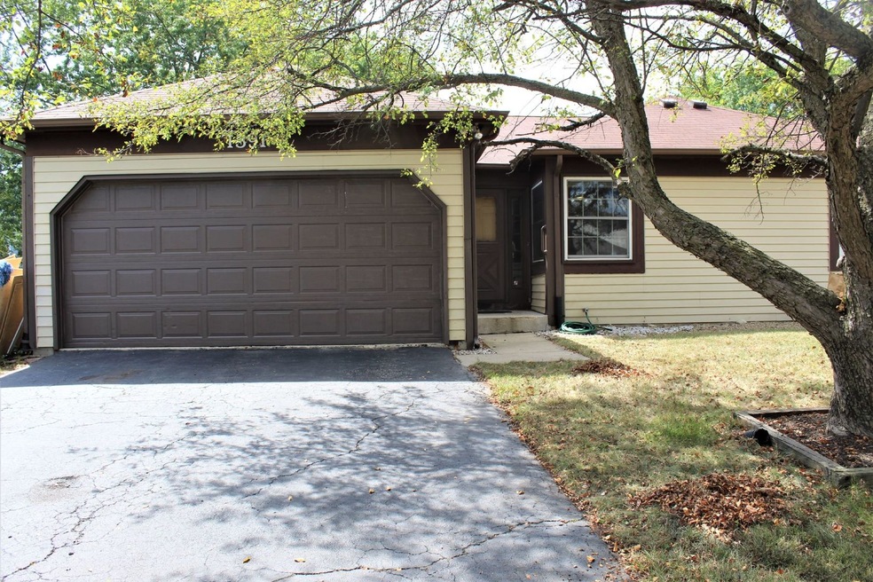 1391 Rennet Dr, Naperville, IL 60565 - photo 1