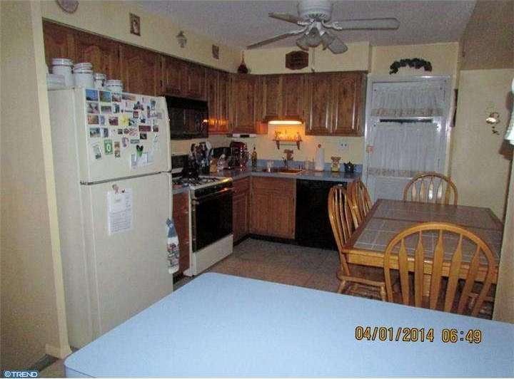 299 Columbus Dr, Mantua, NJ 08051 - photo 1