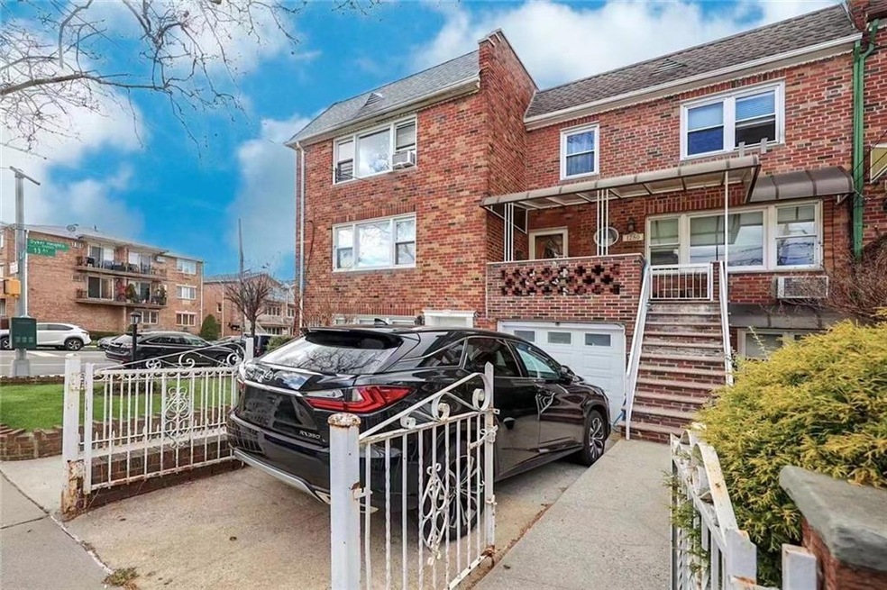 Sold $1,488,888 • Co-Listing Agent