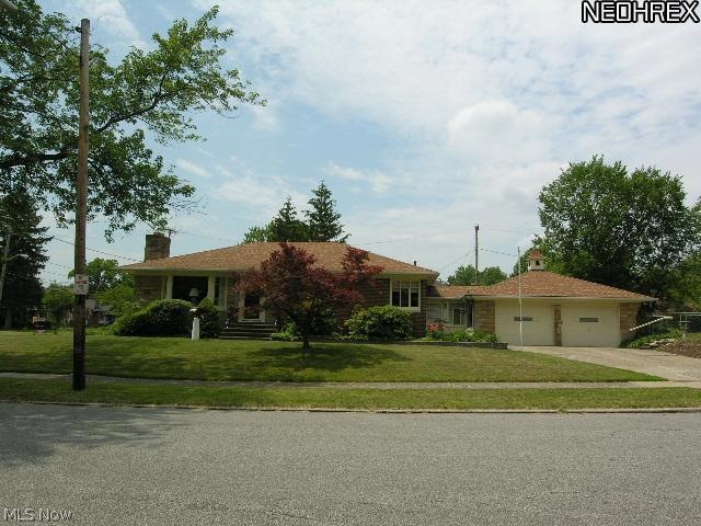 5270 Philip Ave, Maple Heights, OH 44137 - photo 1