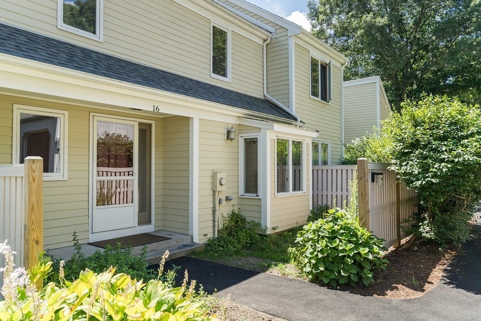 16 Drummer Boy Way unit 16, Lexington, MA 02420 - photo 1