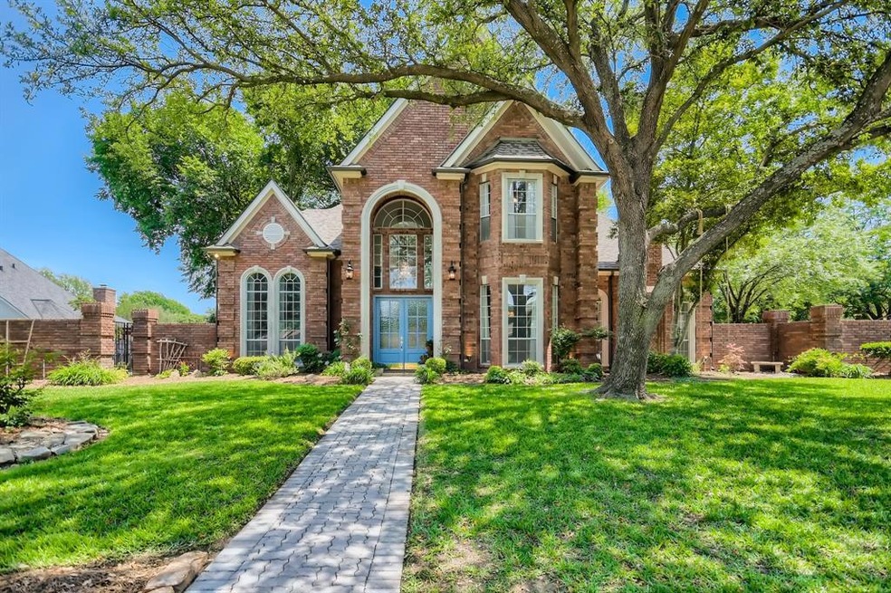 7601 Lincoln Ct, Colleyville, TX 76034 - photo 1