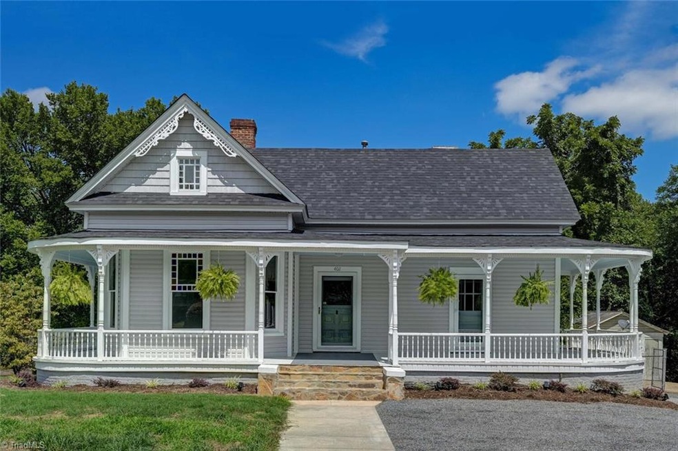 402 Lawsonville Ave, Reidsville, NC 27320 - photo 1