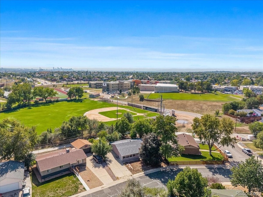 2610 Bradley Place, Thornton, CO 80229 - photo 1