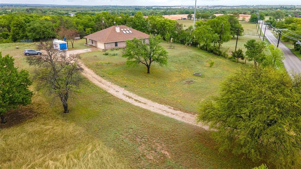 1460 S Stewart St, Azle, TX 76020 - photo 1