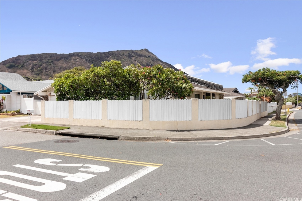 7203 Opaekaa St, Honolulu, HI 96825 - photo 1