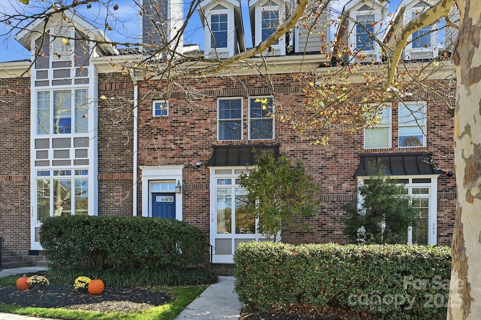 329 Spring St, Davidson, NC 28036 - photo 1