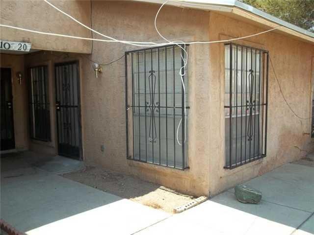 10720 Forest Ridge Ln, El Paso, TX 79935 - photo 1