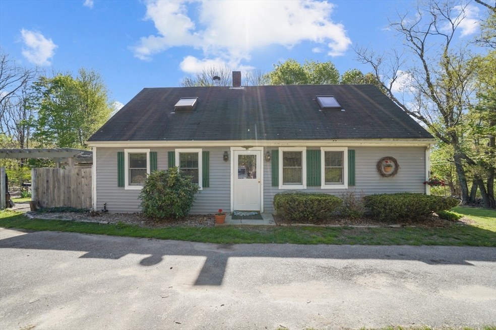 142 Peck St, Rehoboth, MA 02769 - photo 1