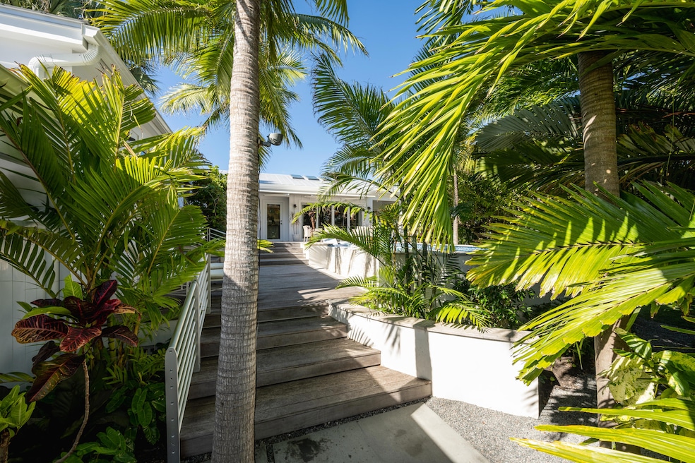 Sold $2,600,000 • Co-Listing Agent