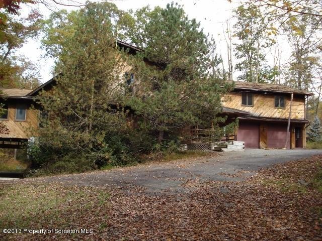 145 Spruce Run Dr, Dingmans Ferry, PA 18328 - photo 1