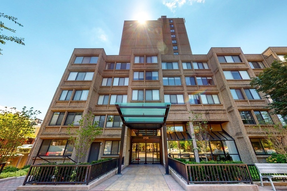 1731 Beacon St unit 602, Brookline, MA 02445 - photo 1
