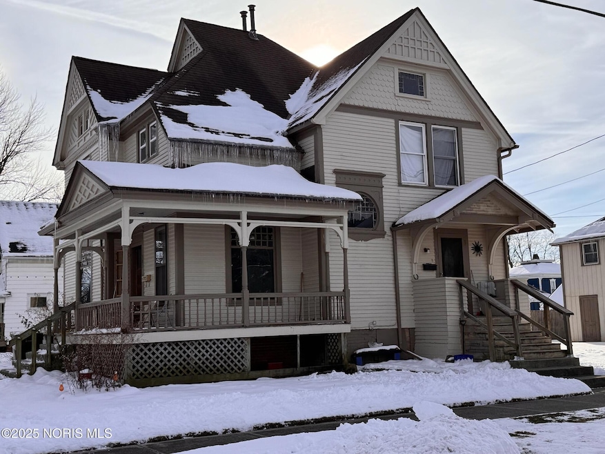 303 Broad St, Montpelier, OH 43543 - photo 1