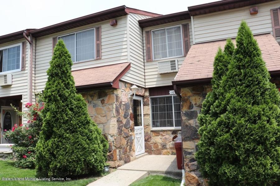 10 Croft Ct, Staten Island, NY 10306 - photo 1