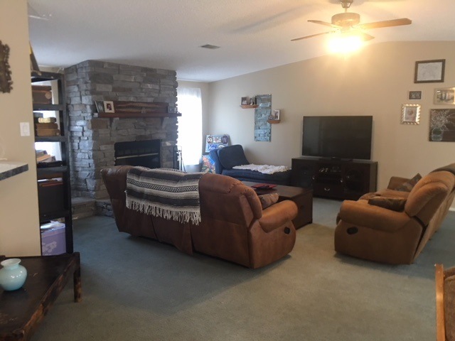 27 Bluebird Ln, Crawfordville, FL 32327 - photo 1