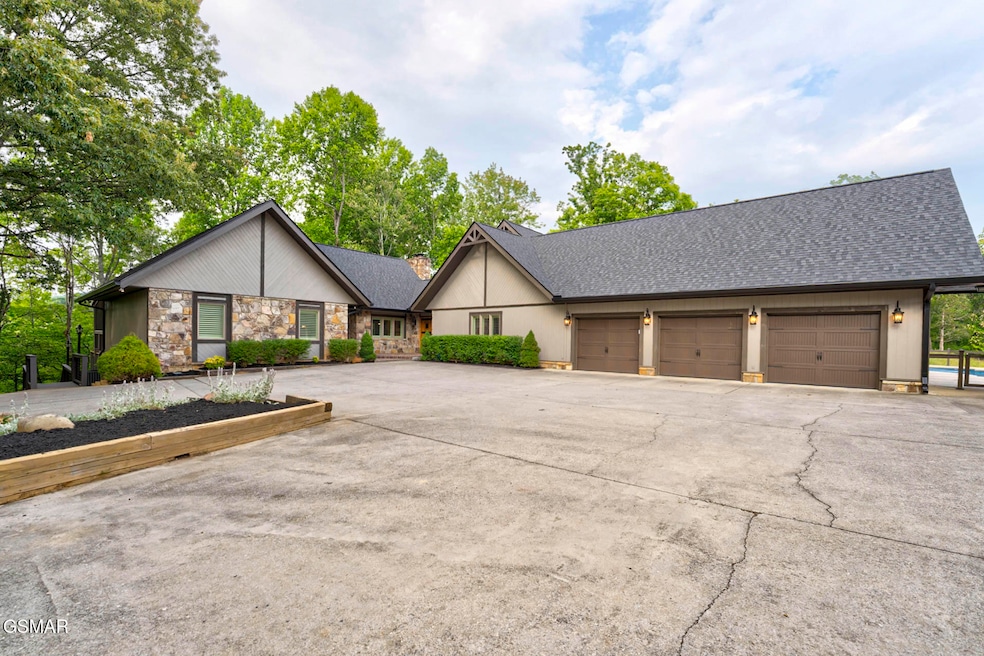 For Sale $1,900,000 • Co-Listing Agent