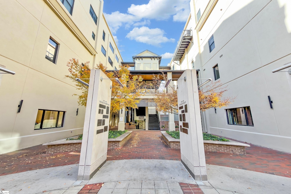 233 N Main St unit 405, Greenville, SC 29601 - photo 1